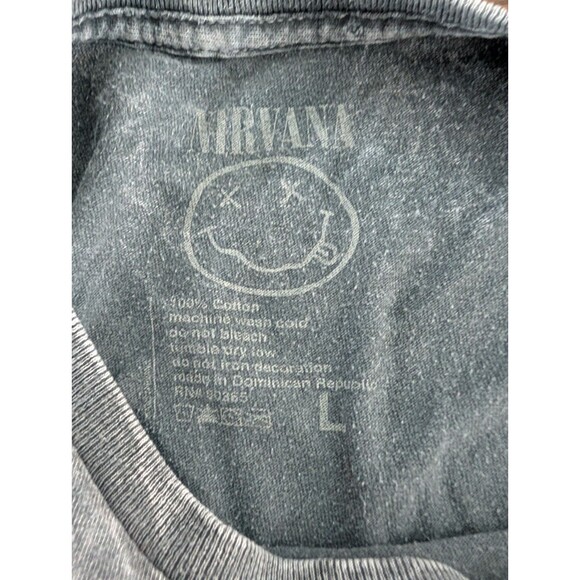 Nirvana T Shirt Large Stonewashed Gray Smile face Repro - Picture 4 of 6